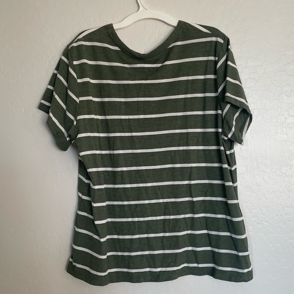 Women’s Striped Top - Picture 4 of 6